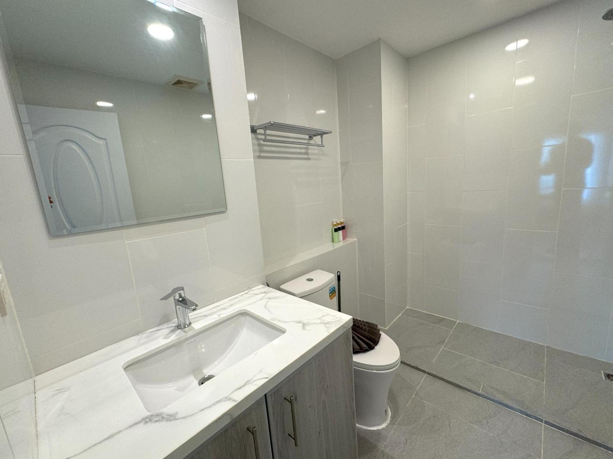 Patong Apartment At Phuket Villa Condo By Lofty מראה חיצוני תמונה